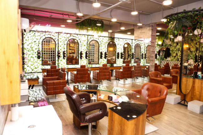 best Unisex salon in Lucknow